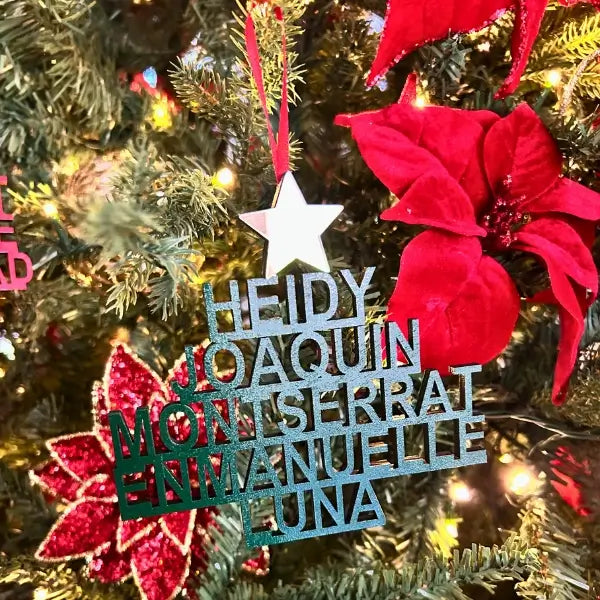 Ornaments Personalizados: Árbol de Letras Navideñas